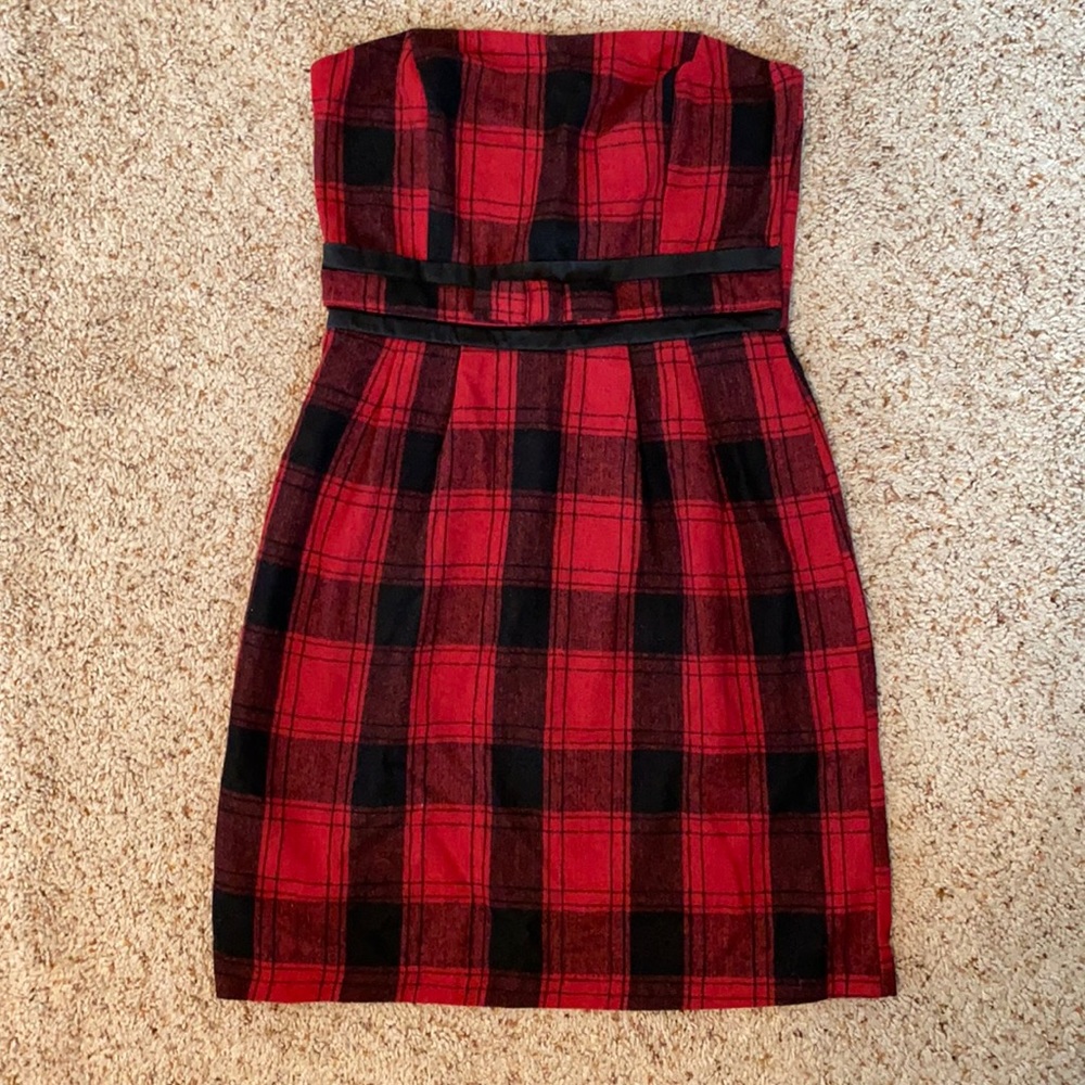Red & Black Plaid Short Strapless Dress